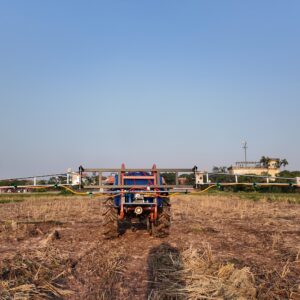 giàn phun thuốc sâu gắn máy cày croptex