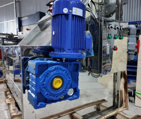 máy tách phân công suất lớn